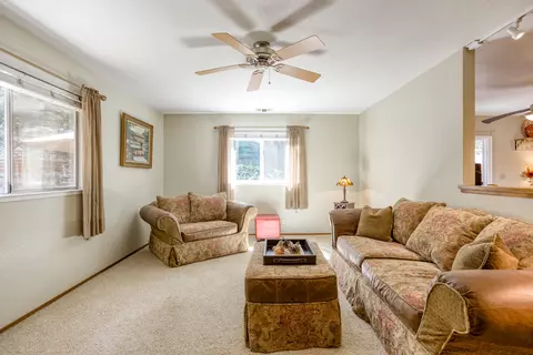 1157 Belcrest Dr, Redding, CA 96003 photo 8