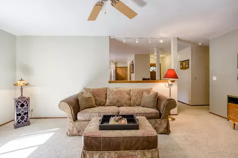 1157 Belcrest Dr, Redding, CA 96003 photo 6
