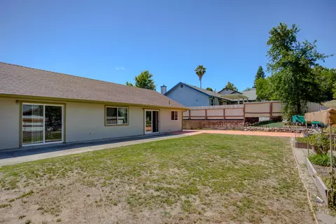 770 Spaniel Dr, Redding, CA 96003 photo 19
