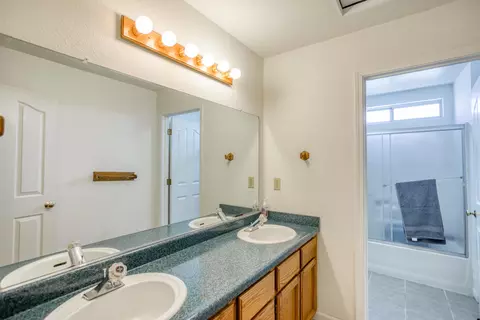 770 Spaniel Dr, Redding, CA 96003 photo 17