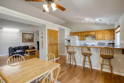 770 Spaniel Dr, Redding, CA 96003 photo 6