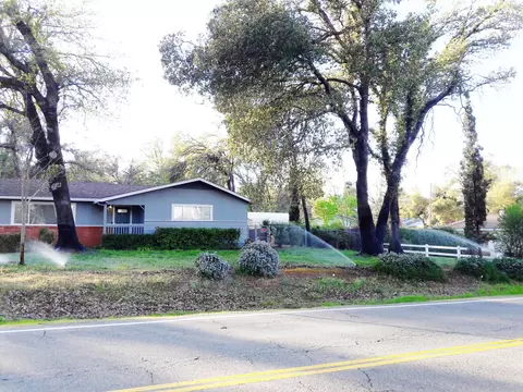 1610 Canyon Rd, Redding, CA 96001 photo 3