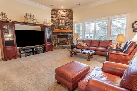19310 Titleist Way, Redding, CA 96003 photo 13