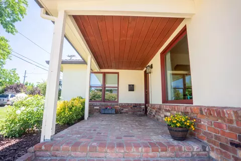 2214 Sonoma St, Redding, CA 96001 photo 3