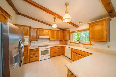 3627 Wasatch Dr, Redding, CA 96001 photo 12