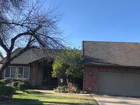 3627 Wasatch Dr, Redding, CA 96001 photo 1