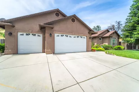 4695 Mayo Ct, Redding, CA 96001 photo 4
