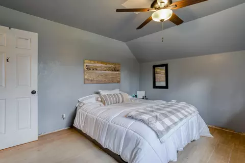 9121 Sugarloaf Dr, Redding, CA 96001 photo 10