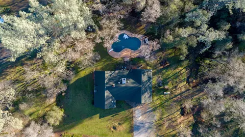 9121 Sugarloaf Dr, Redding, CA 96001 photo 58