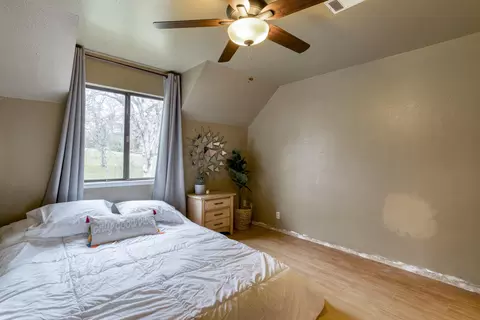 9121 Sugarloaf Dr, Redding, CA 96001 photo 43