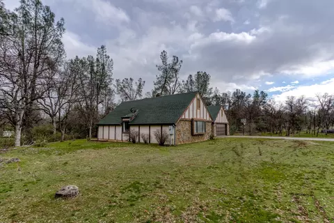 9121 Sugarloaf Dr, Redding, CA 96001 photo 63