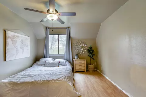 9121 Sugarloaf Dr, Redding, CA 96001 photo 42