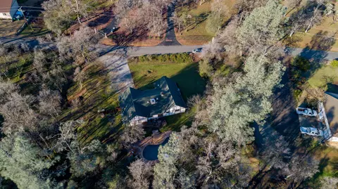 9121 Sugarloaf Dr, Redding, CA 96001 photo 71