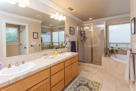 2094 Button Pl, Redding, CA 96002 photo 17