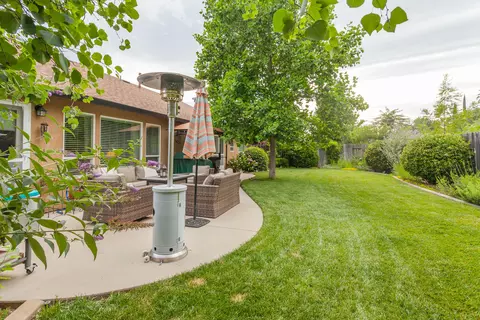 2094 Button Pl, Redding, CA 96002 photo 20