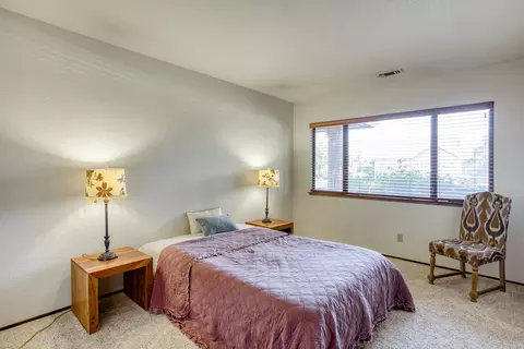 5574 Trish Ct, Redding, CA 96003 photo 18