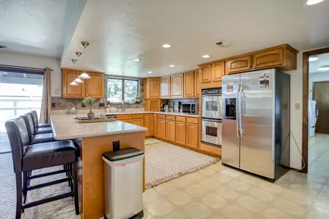 5574 Trish Ct, Redding, CA 96003 photo 7