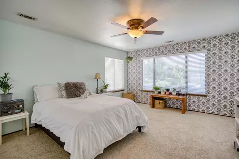5574 Trish Ct, Redding, CA 96003 photo 16