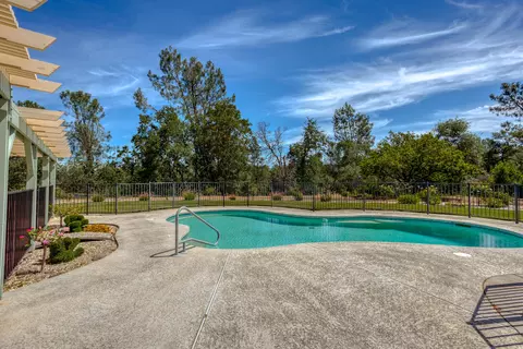 3000 Sunglow Dr, Redding, CA 96001 photo 45