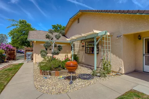 3000 Sunglow Dr, Redding, CA 96001 photo 46