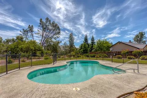 3000 Sunglow Dr, Redding, CA 96001 photo 44