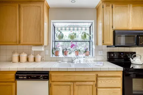 3000 Sunglow Dr, Redding, CA 96001 photo 19