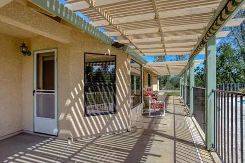3000 Sunglow Dr, Redding, CA 96001 photo 40