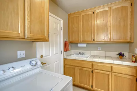 3000 Sunglow Dr, Redding, CA 96001 photo 21