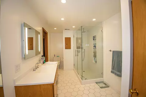 2215 Canal Dr, Redding, CA 96001 photo 22