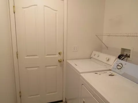 1920 Chiella Ln, Redding, CA 96002 photo 21