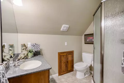 15667 Sol Semete Trl, Redding, CA 96001 photo 47