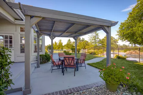 15667 Sol Semete Trl, Redding, CA 96001 photo 51