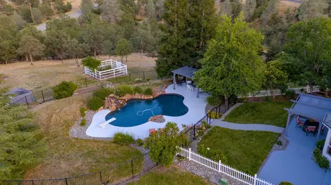 15667 Sol Semete Trl, Redding, CA 96001 photo 56