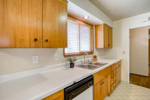 3003 Sorrel St, Anderson, CA 96007 photo 2