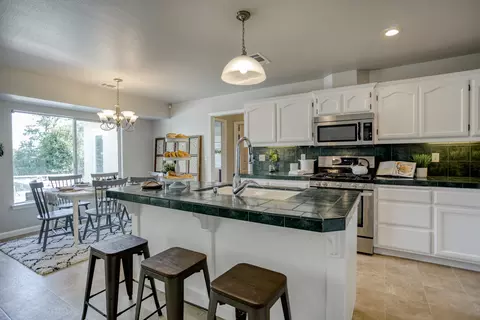 3431 Sunglow Dr, Redding, CA 96001 photo 41