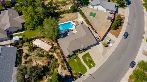 3431 Sunglow Dr, Redding, CA 96001 photo 71
