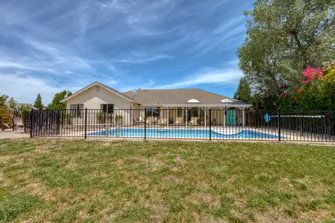 3431 Sunglow Dr, Redding, CA 96001 photo 66