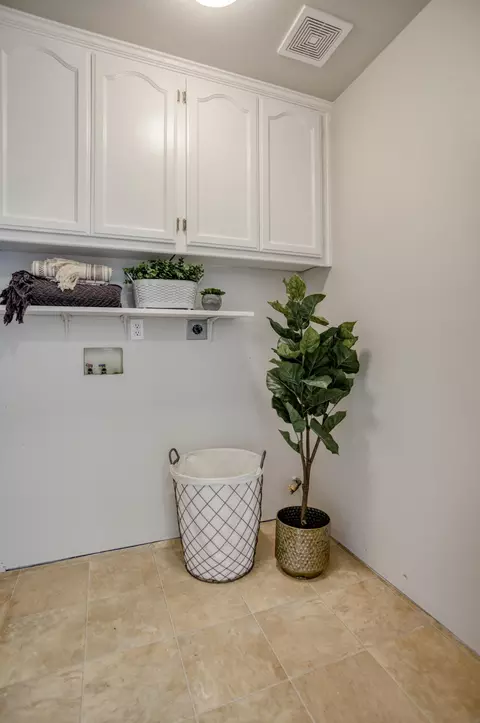 3431 Sunglow Dr, Redding, CA 96001 photo 56