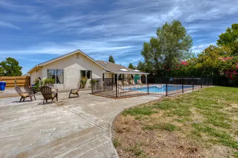 3431 Sunglow Dr, Redding, CA 96001 photo 65