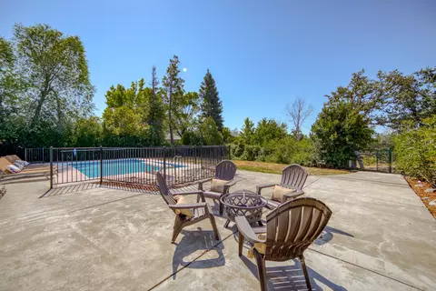 3431 Sunglow Dr, Redding, CA 96001 photo 68