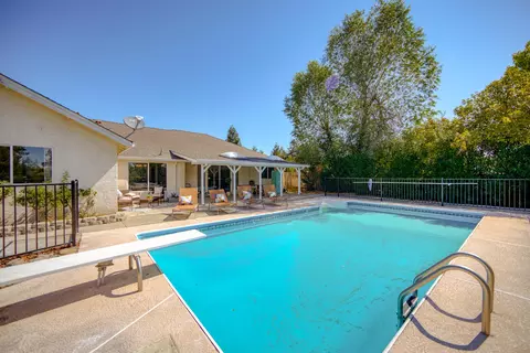 3431 Sunglow Dr, Redding, CA 96001 photo 19