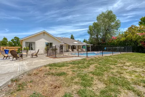 3431 Sunglow Dr, Redding, CA 96001 photo 77