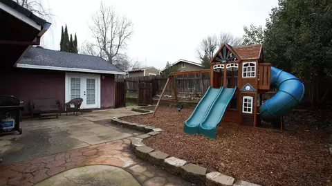 2213 Jessica Way, Redding, CA 96002 photo 22