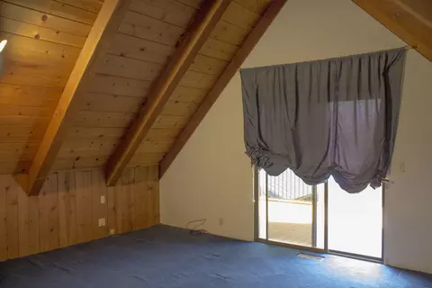 12767 Los Osos St, Redding, CA 96003 photo 18