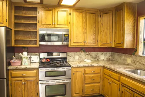 12767 Los Osos St, Redding, CA 96003 photo 21