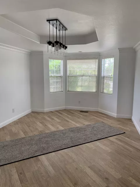 2833 Starlight Blvd, Redding, CA 96001 photo 7