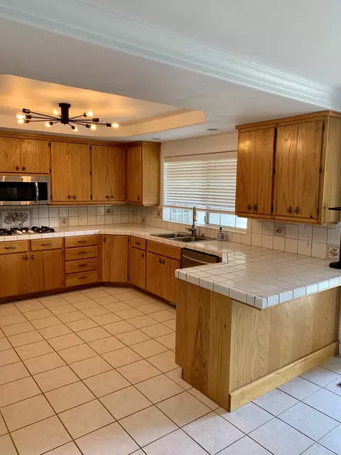 2833 Starlight Blvd, Redding, CA 96001 photo 10