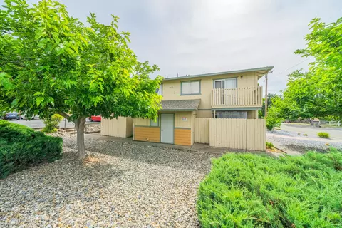 1415 Mishka Ct, Redding, CA 96003 photo 11