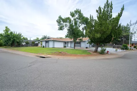 4957 Amanda Dr, Redding, CA 96002 photo 1