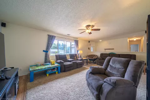4957 Amanda Dr, Redding, CA 96002 photo 12